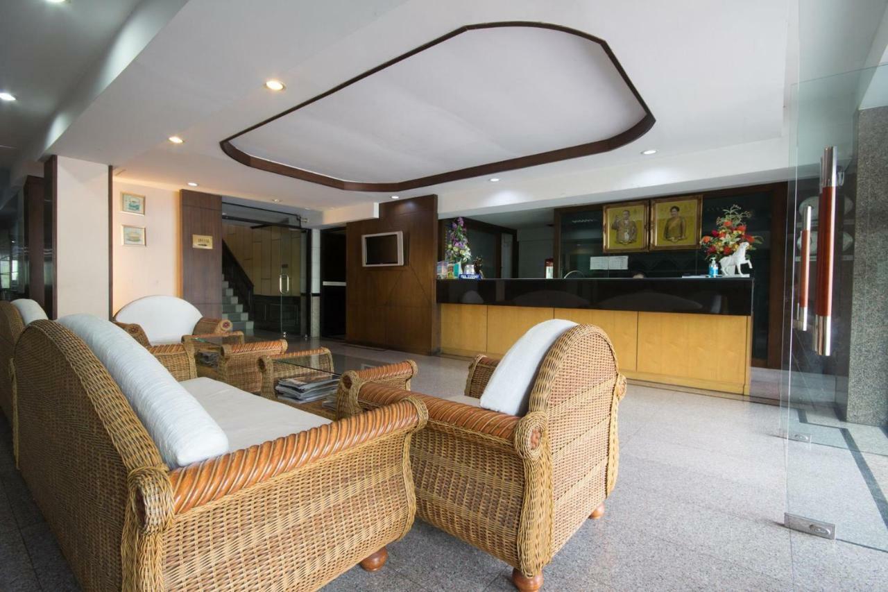 Khon Kaen Ruenrom Hotel Bagian luar foto